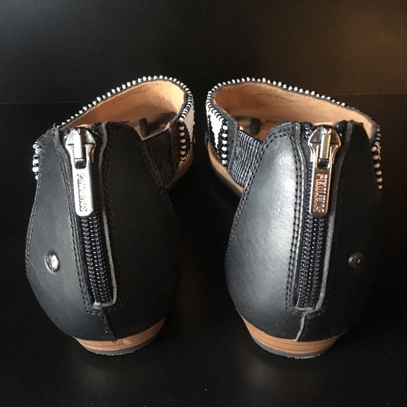 Pikolinos leather beaded Maasai sandals - Picture 7 of 9